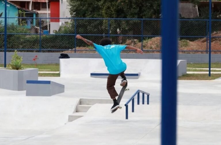 Vassouras inaugura moderna pista de skate e recebe atletas de diversas cidades