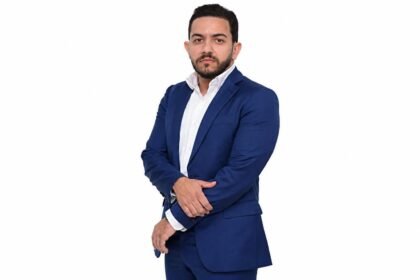 Lucas é fundador da AutoCred, empresa sediada em Campo Grande, Mato Grosso do Sul, que completa uma década de atuação.