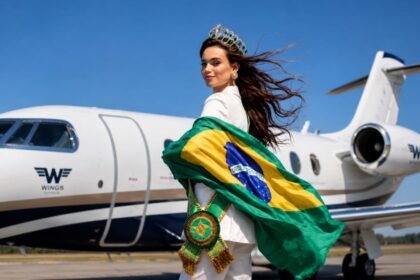 Laura Paola participará do carnaval carioca e aproximará sua imagem de um dos principais símbolos da cultura brasileira antes da competição internacional.