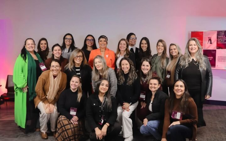 Workshop em Inteligência Artificial da Work In foca ensino prático e mão na massa, e tira a IA de um papel de ferramenta para ser modelo de negócio.