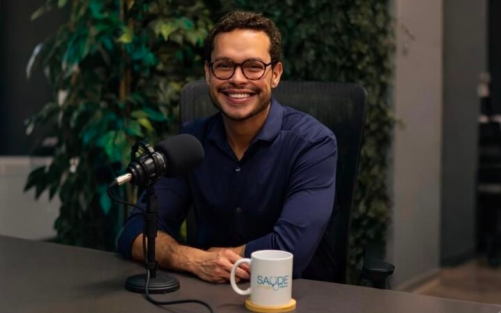Dr. Gabriel presente no podcast.