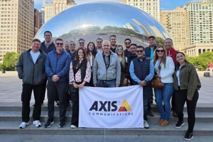 Equipe Axis e os parceiros da América Latina.
