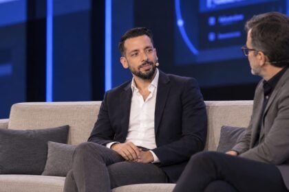 Carlos Guerra Jr., CEO da OmniAI, utiliza o diagnóstico de arquitetura de dados para saber se a IA encontrará um fluxo ou um conjunto de silos.
