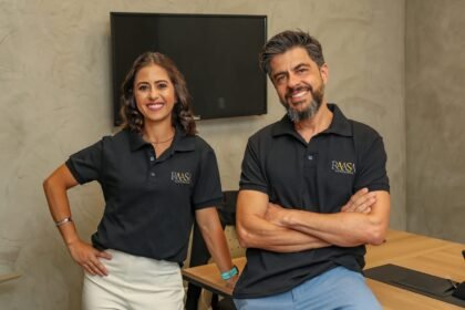 Dra. Helen Salomão, sócia e advogada especialista em Direito Notarial, Imobiliário e Registral da RAASA Advogados e Dr. Rodrigo Ayuch Ammar, fundador e advogado especialista em Mercado Imobiliário e Licenças Executivas, CEO da RAASA Advogados.
